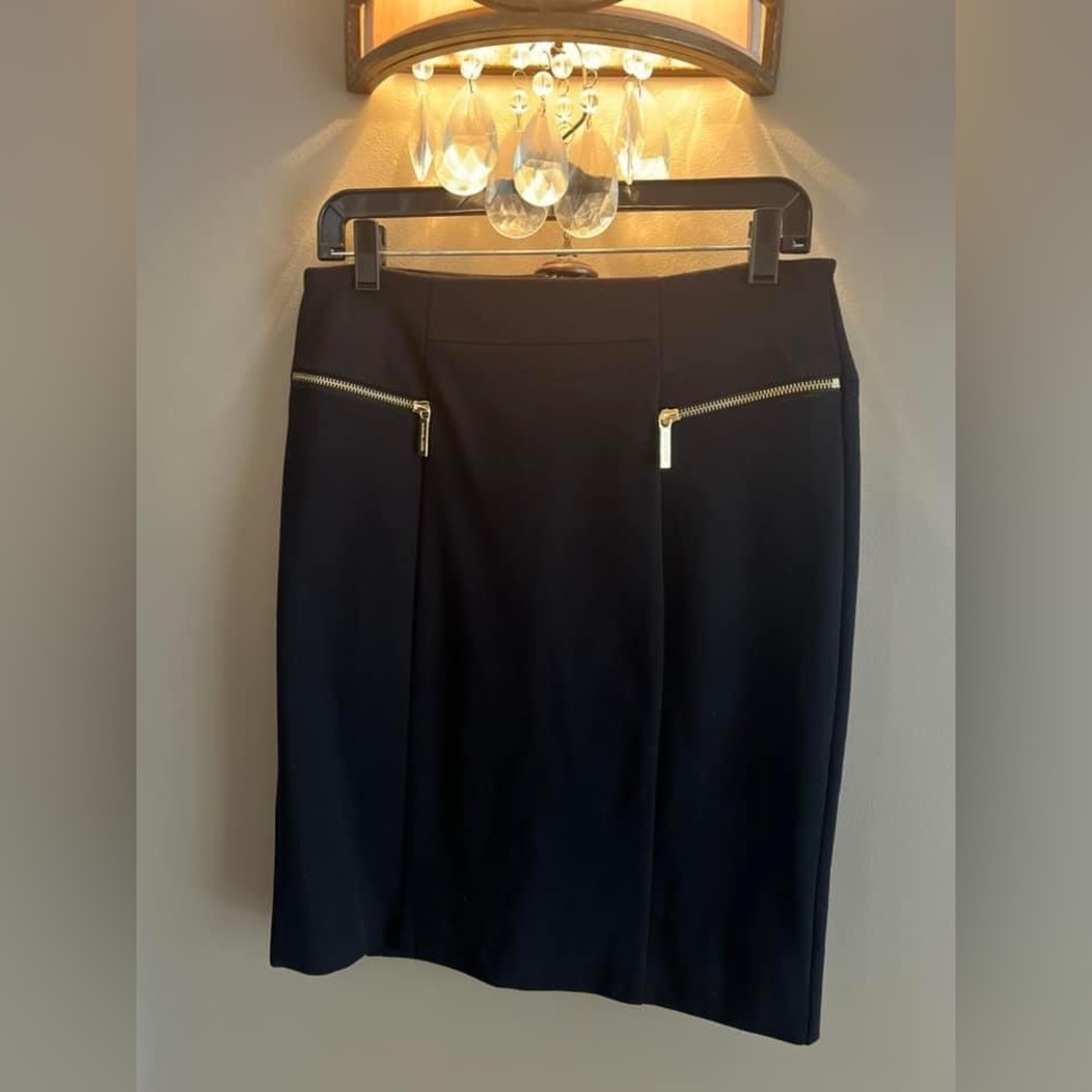 Michael Kors Skirt Size 8 Black Lined with Gold Zipper Closure